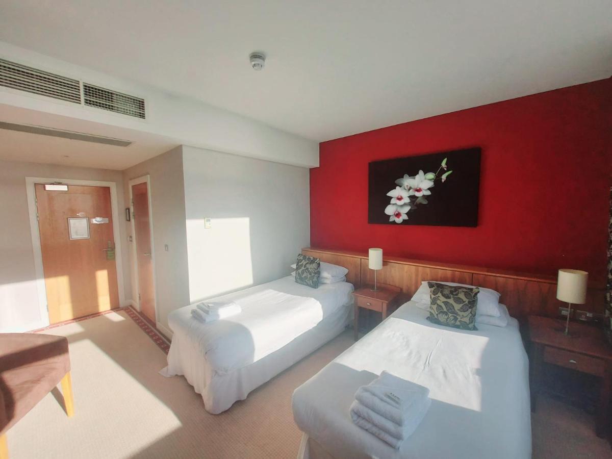 The New Admiralty Hotel Ltd Портланд Екстериор снимка